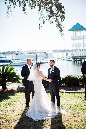Savannah Yacht Club Wedding Photos_ 1-2